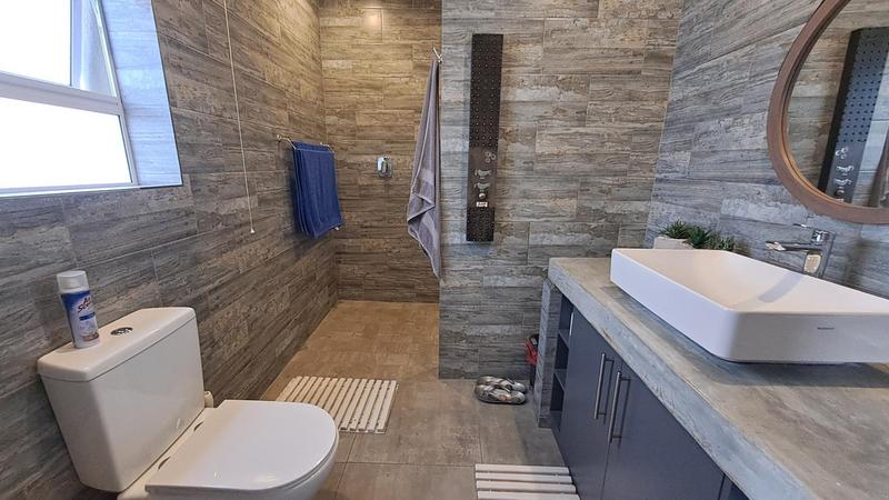 6 Bedroom Property for Sale in Stilbaai Wes Western Cape